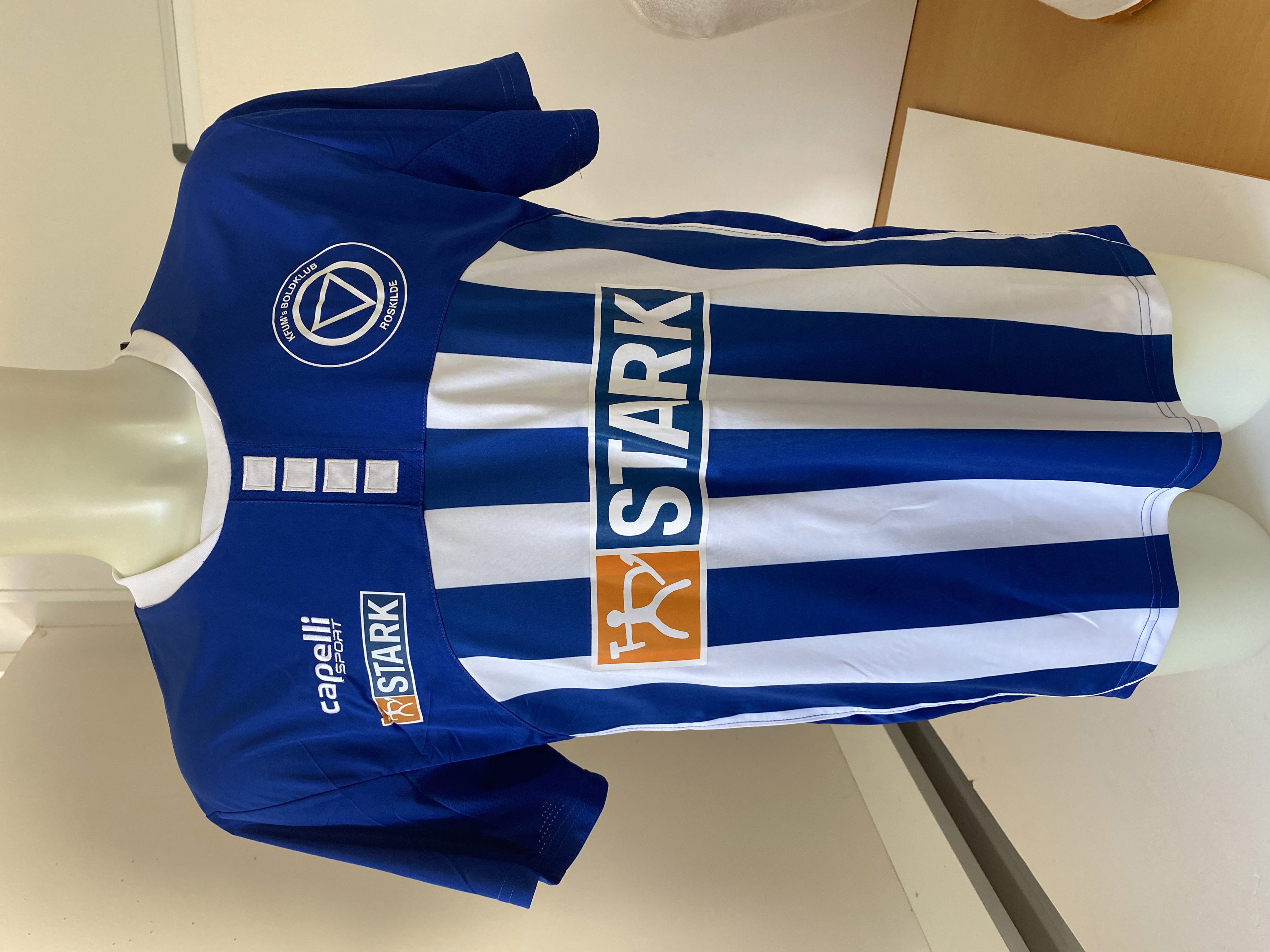 stark-troeje-1.jpg